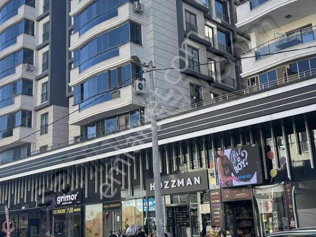 Millet Mah. Havuzlu Sitede 2+1 Satılık Arakat Daire 87m²