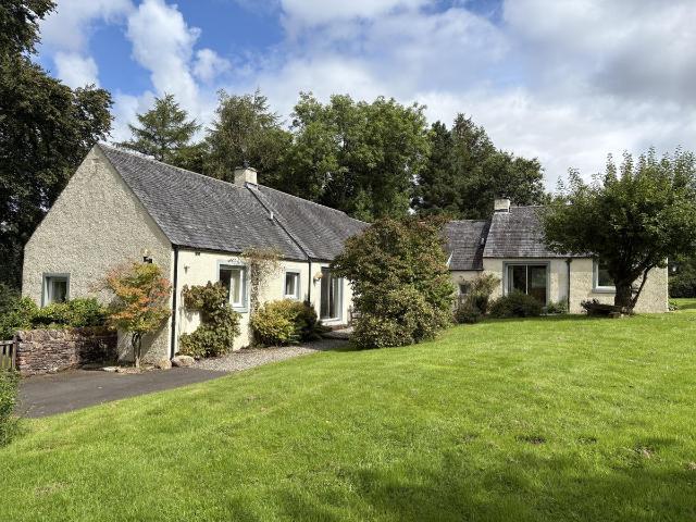 Millfaid House, Croftamie, By Drymen G63, 3 bed detached house to rent, £1,995 pcm | PrimeLocation