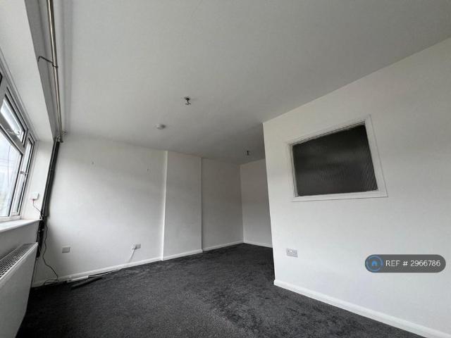 Millfield, Sittingbourne, ME10 1 bed in a house share to rent £650 pcm £150 pw