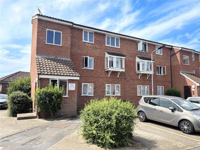 Millhaven Close, Chadwell Heath RM6, 1 bed flat to rent, £1,300 pcm | PrimeLocation