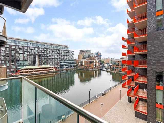 Millharbour, London E14, 1 bed flat to rent, £2,100 pcm | PrimeLocation