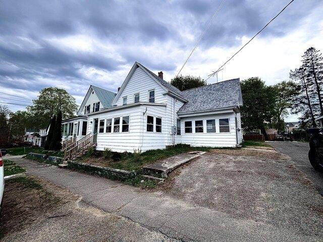 Millinocket ME 04462 105590078