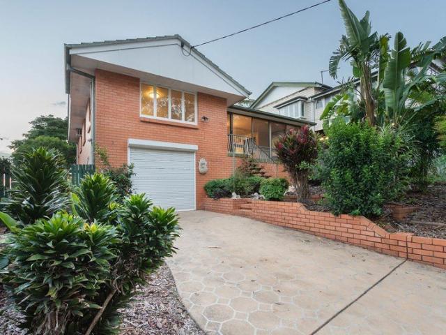 MILLION DOLLAR VIEWS FROM SALE HIGH STREET, BUNDAMBA