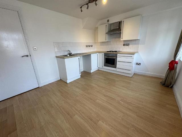 Milligan Road, Leicester 1 bed flat to rent £810 pcm £187 pw