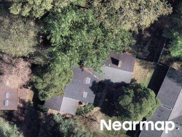 Mills Creek Ln