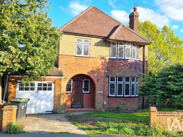 Millside, Stansted Mountfitchet CM24, 3 bed detached house to rent, £2,350 pcm | PrimeLocation