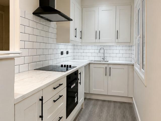 Millstone Lane, Leicester LE1 2 bed apartment to rent £995 pcm £230 pw