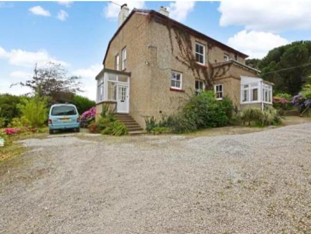 Millpool, Goldsithney TR20, 1 bed flat to rent, £1,200 pcm | PrimeLocation