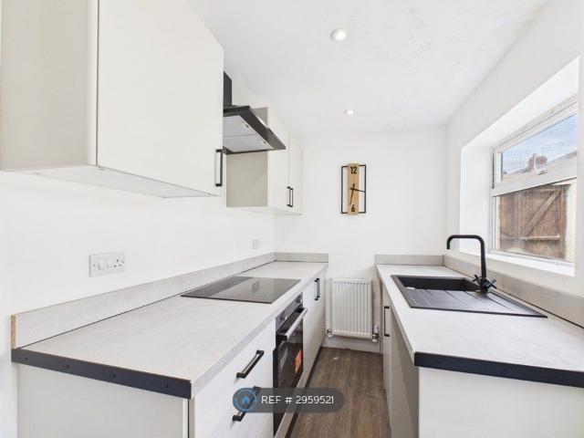 Milner Road, Darlington DL1, 2 bed end terrace house to rent, £795 pcm | PrimeLocation