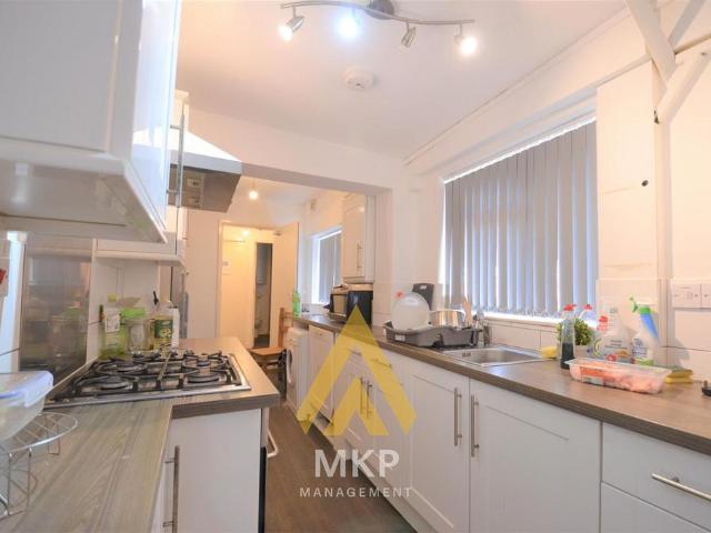 Milner Road, Selly Oak, Birmingham B29 5 bed terraced house to rent £386 pcm £89 pw