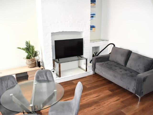 Milnthorpe Street, Salford, M6 6BT, United Kingdom | 4 bed townhouse for rent #136264537 | Rentberry