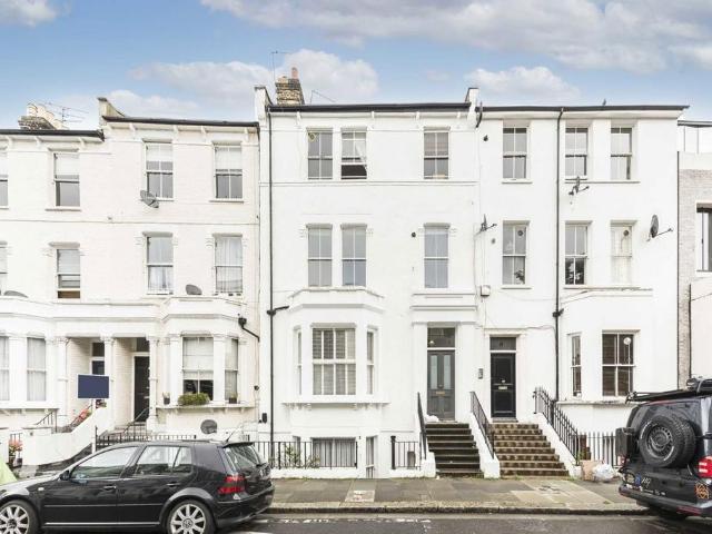 Milson Road, London W14 2 bed flat to rent £2,750 pcm £635 pw