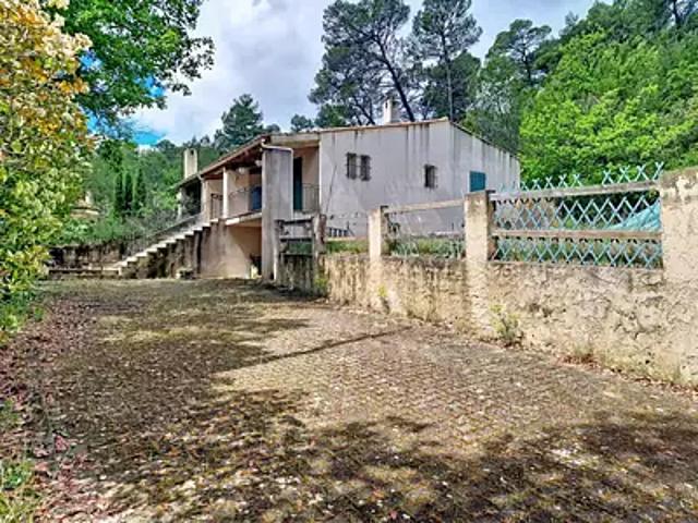 Mirabeau 84120 Achat / Vente maison 6 pièces t6 piscine