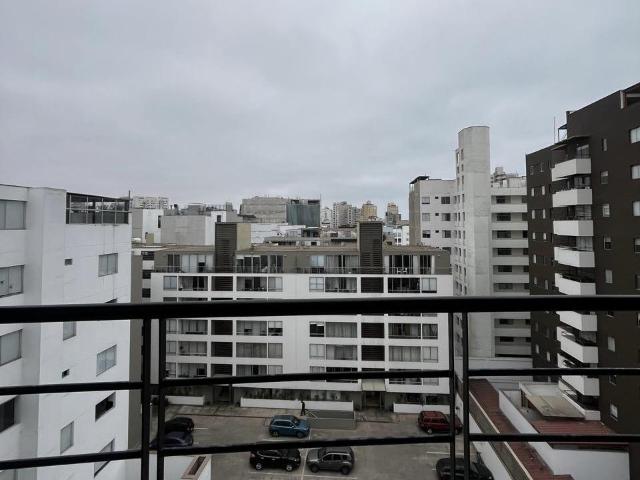 Miraflores | 85 m² | 3 Dormitorios | A 3 Cuadras del Malecón | S/ 2,900