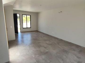 Miralba Residencial Casa Opalo