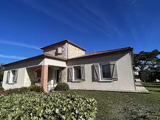 Miramont de Guyenne 47800 Achat / Vente maison 5 pièces t5 parking