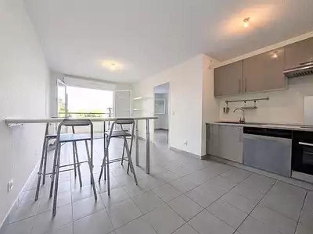 Miramas 13140 Achat / Vente appartement 2 pièces t2 balcon