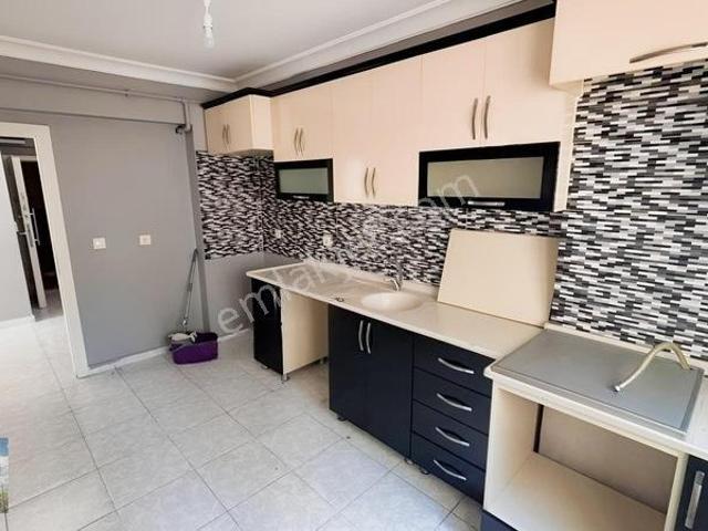 █miranbey█ Akşemsettin Mah. Sokak Üzeri Kiralık 2+1 Daire!