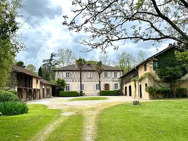 Mirande 32300 Achat / Vente maison 8 pièces t8