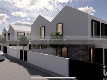 Mirandela Braganca 101277822
