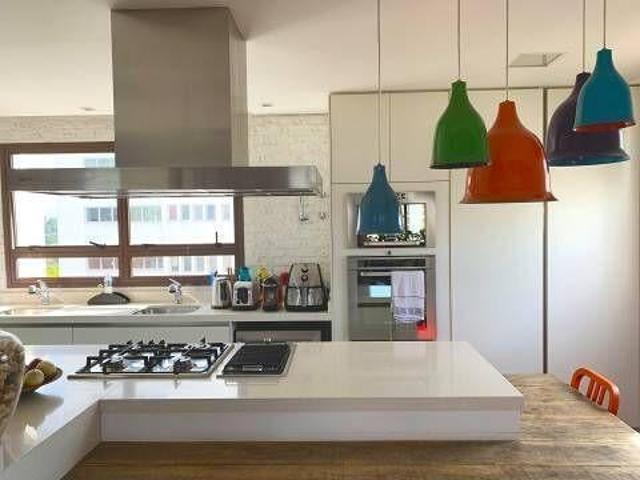 Mirante das Perdizes: Seu Refúgio Urbano de Luxo