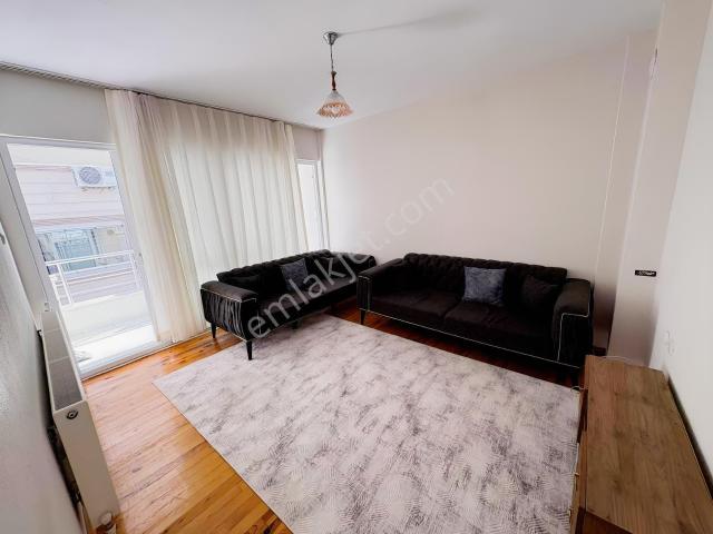 Miray Emlaktan Yenimahallede Doğalgazlı Eşyalı 2+1 Kiralık Daire