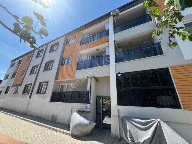 Miray Emlaktan Yenimahallede Doğalgazlı Kiralık 2+1 Daire