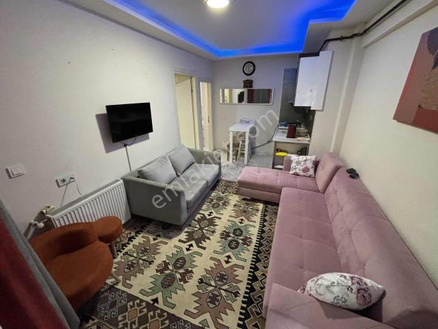 Mirden Cadde Üzeri Hastane Yakını Kiralık 1+1 Balkonlu Daire