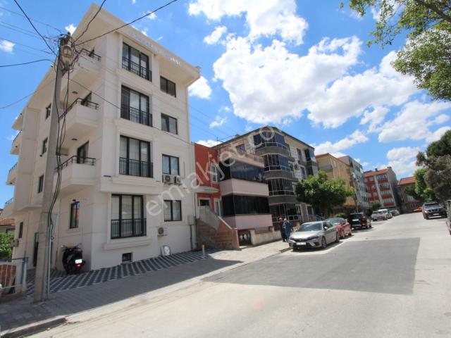 Mir'den Balıkesir Atatürk Mah.kiralık2+1sıfır Daire açık Mutfak