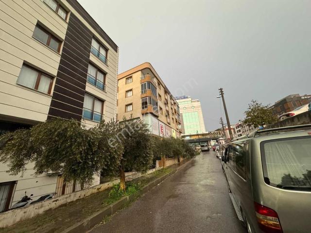 Mir'den Tınaztepe Hastane Yani Cadde Üstü Asansörlü Arakat 1+1