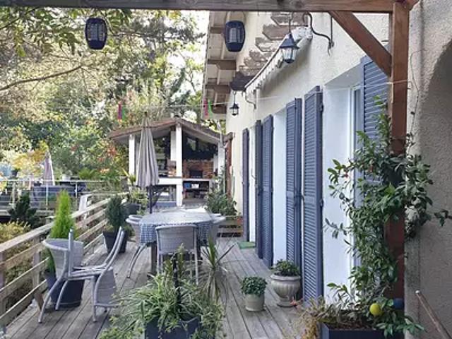 Miremont 63380 Achat / Vente maison 11 pièces t11 terrasse balcon