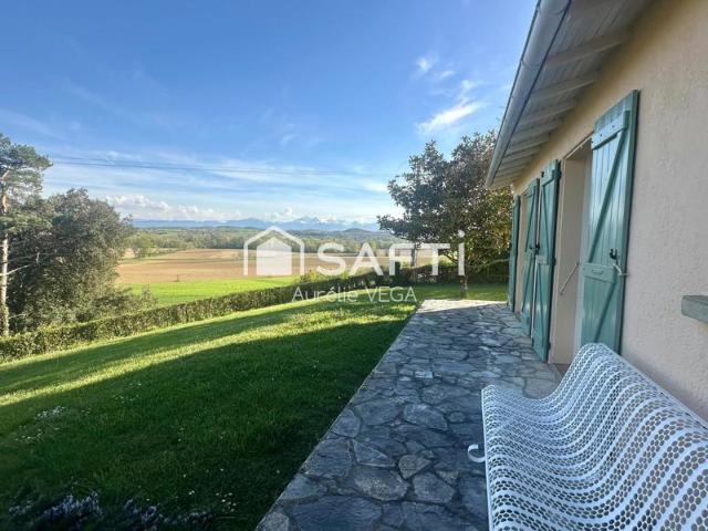 Mirepoix T6 avec grand garage et jardin