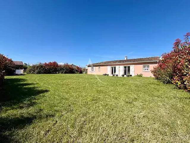 Mirepoix sur Tarn 31340 Achat / Vente maison 4 pièces t4 au dernier étage terrasse