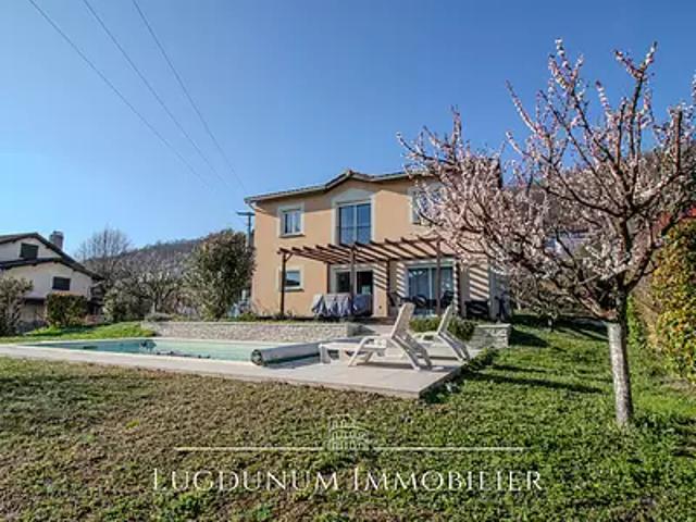 Miribel 01700 Achat / Vente maison 7 pièces t7 au dernier étage