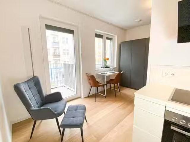 'MIRO' blue Stilvoll & Kompakt: Trendige 1 Zimmer Wohnung im.