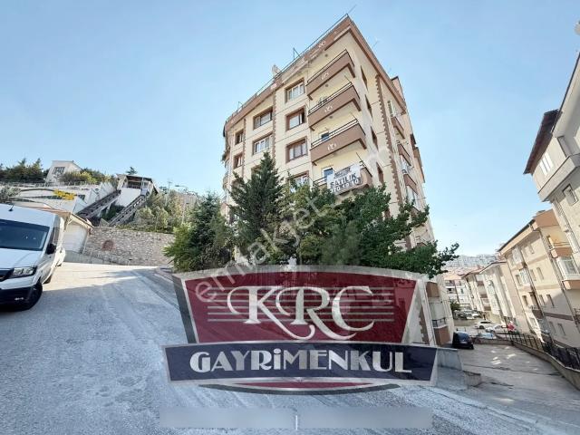 Misket Mahallesinde Ulaşıma Yakın Yüksek Giriş 3+1 Satılık !