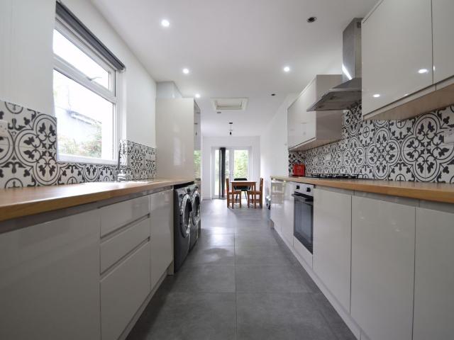 Miskin Street, Cathays CF24, 5 bed terraced house to rent, £3,300 pcm | PrimeLocation