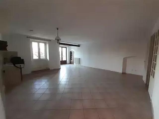 Mison 04200 Location appartement 3 pièces t3 balcon