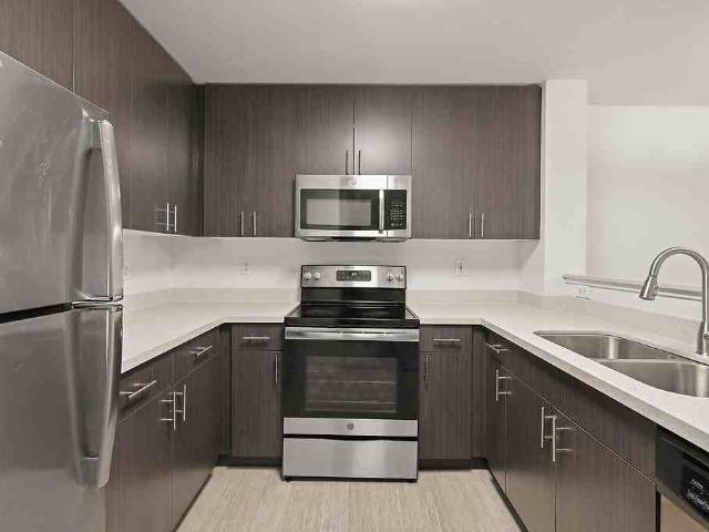 Mission Peaks 1 Bedroom Apartment for Rent at 1401 Red Hawk Cir, Fremont, CA 94538 Central Downtown