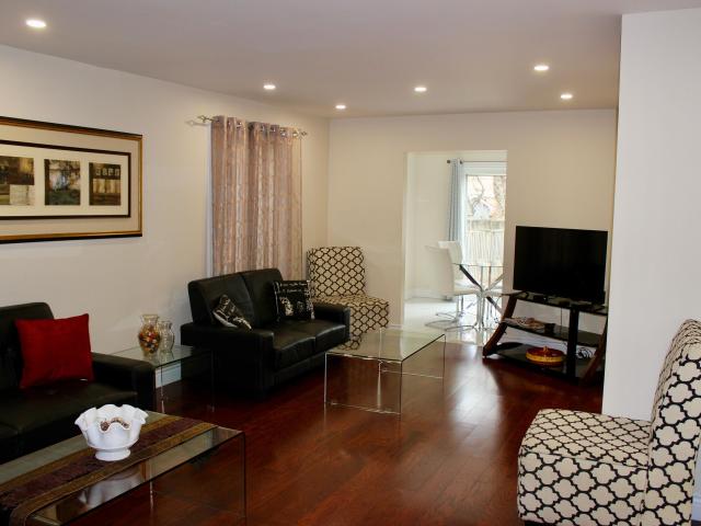 Mississauga Furnished Detached Home for Rent Stunning 3 Bedroom with City Views, Private Garden, and Garage