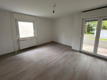 Mitten drin statt nur dabei: ansprechende 2,5 Zimmer Wohnung