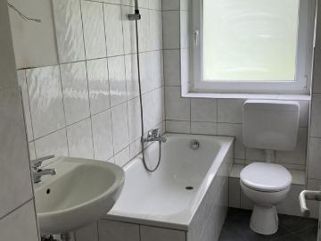 Mitten drin statt nur dabei: günstige 3 Zimmer Wohnung