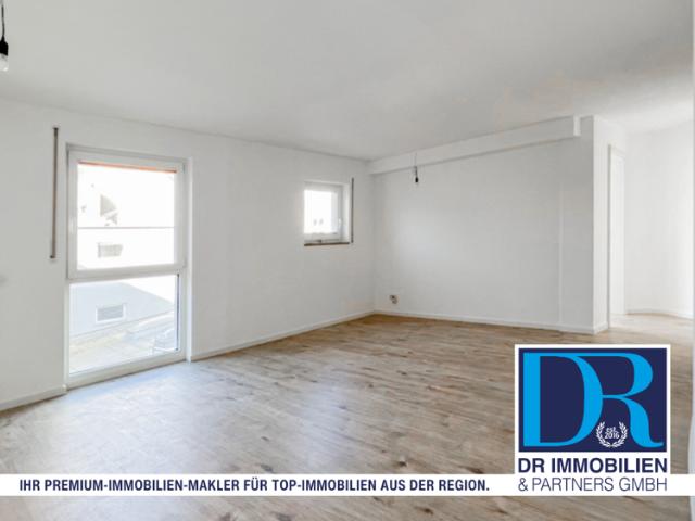 mitten in der city: 2 zimmer whg mit duplex stellplatz und südbalkon!