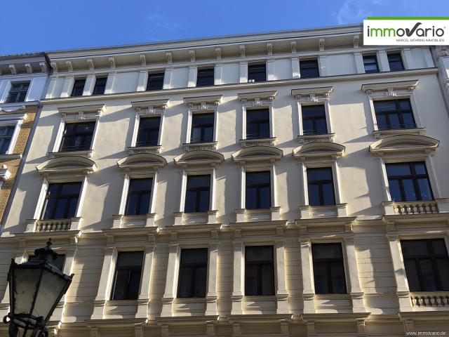 Mitten in der City! 2 Raum Dachgeschosswohnung in bester Innenstadtlage mit Tageslichtbad und Wanne