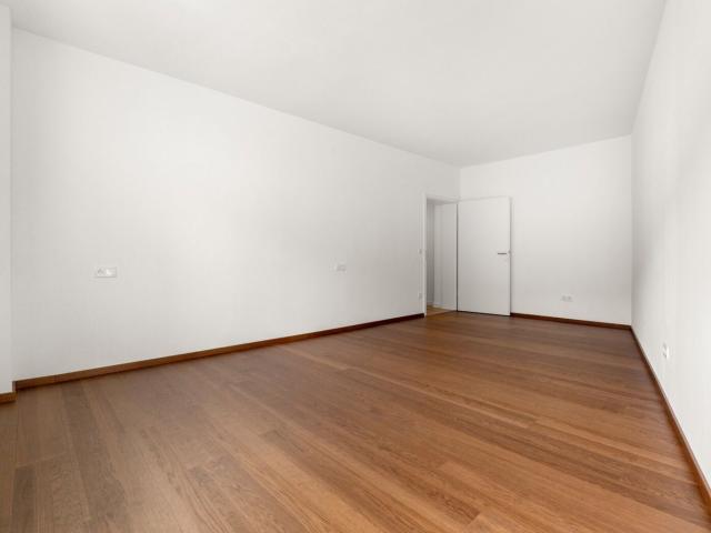 Mitten in Klagenfurt: 95 m2 Wohnfläche, Balkon in der Innenstadt! Kernsaniert!