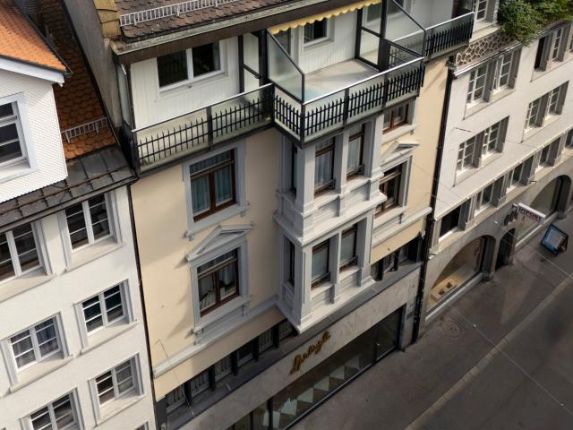 Mitten in St. Gallen charmante 4 Zimmer Wohnung zu vermieten