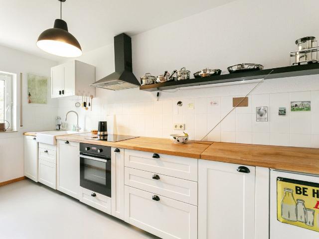 Mitten in Ulm 2 Zimmer Wohnung mit Balkon und Tiefgaragenstellplatz