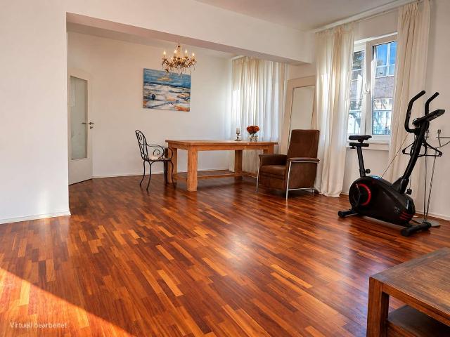 Mittendrin! Drei Zimmer Terrassenwohnung in Domnähe