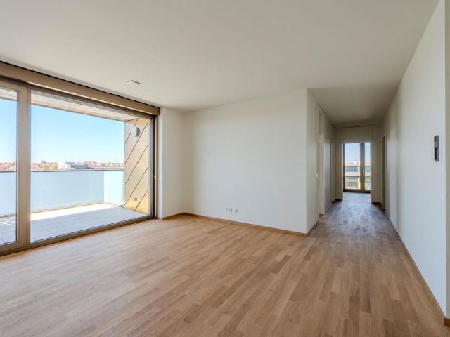 Mittendrin: Schicke 2 Zimmer Dachterrassen Wohnung in der Innenstadt