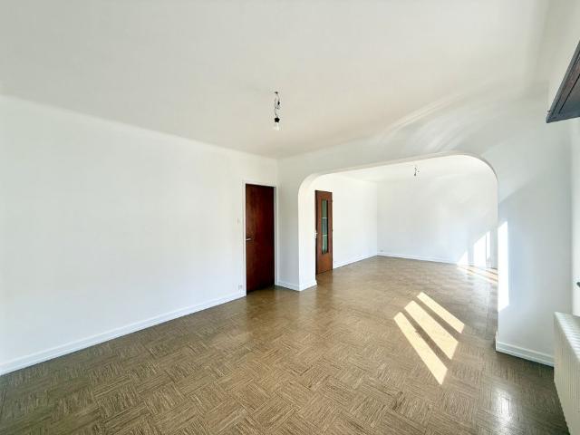 MITTELHAUSBERGEN, 67206, Mittelhausbergen